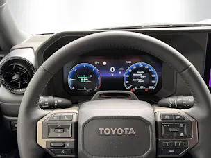 Toyota Land Cruiser 2.8 D 48V Style