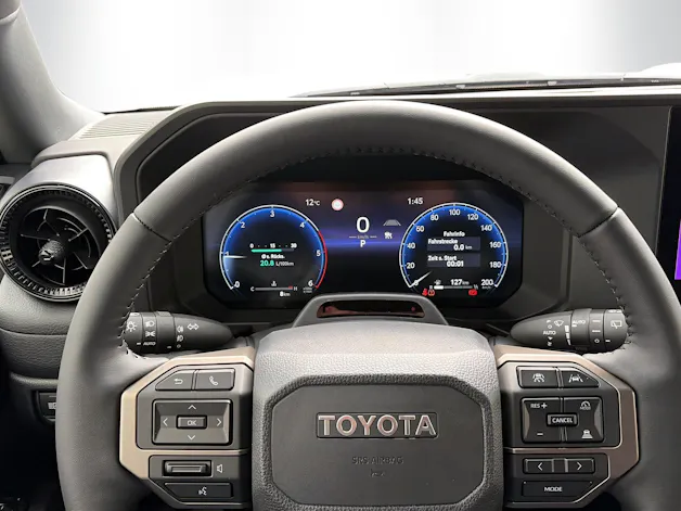 Toyota Land Cruiser 2.8 D 48V Style