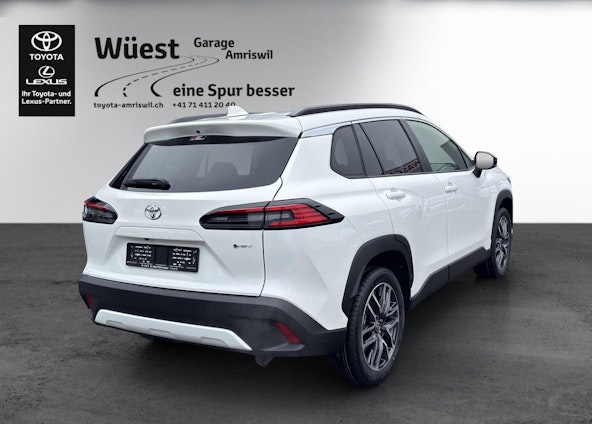 Vehicle image 4 Vehicle image 4