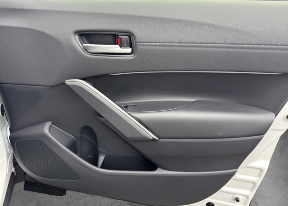 Vehicle image 15 Vehicle image 15