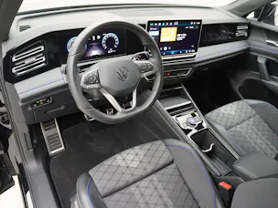 VW Tiguan 2.0 TSI DSG R-Line Black Style 4Motion (2025)
