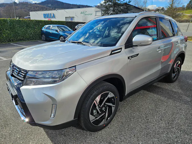 Suzuki Vitara 1.4 T Sakura Top Hybrid 4x4