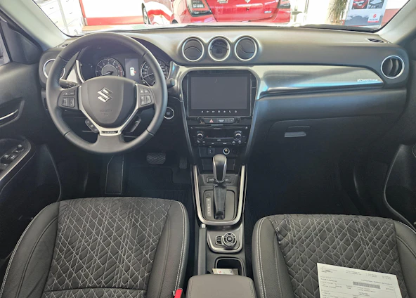 image du véhicule 8 image du véhicule 8