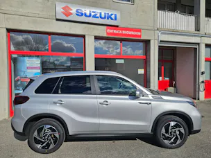 Suzuki Vitara 1.4 T Sakura Top Hybrid 4x4