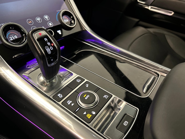 Vehicle image LAND ROVER RANGE ROVER SPORT