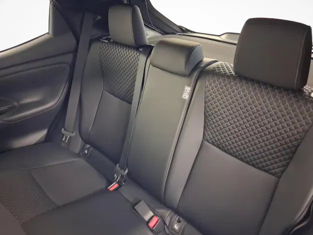 Toyota Yaris 1.5 VVT-i HSD Premium