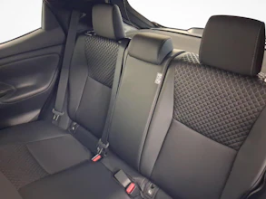 https://vehicle.imgix.net/4199103/15be18b8-4da2-4e3e-8f45-771ee50ffaf0.jpg