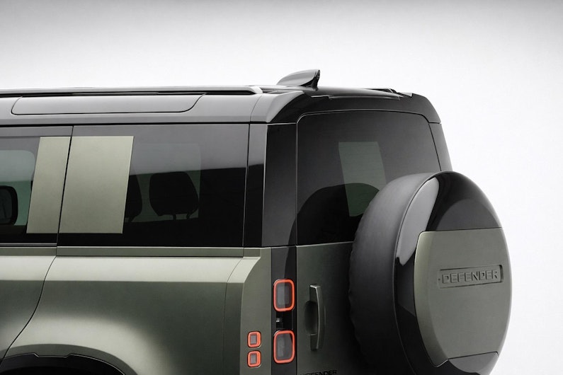 Vehicle image LAND ROVER DEFENDER