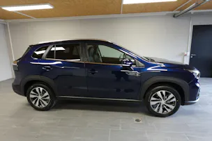 Suzuki S-Cross 1.4 T Sakura Top Hybrid 4x4