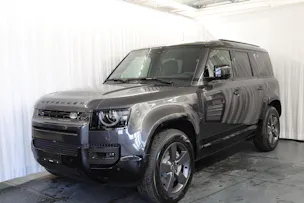 Land Rover Defender 110 3.0 D I6 300 X-Dynamic HSE