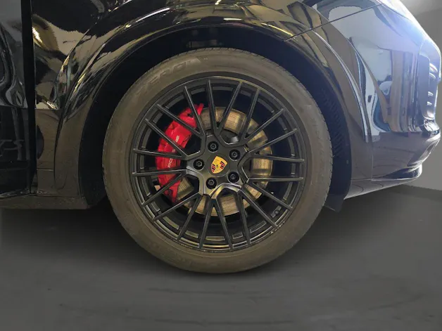 Porsche Cayenne 4.0 V8 GTS