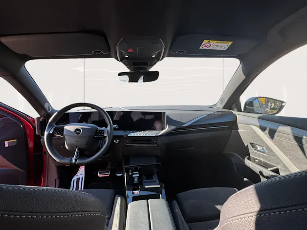 Opel Astra 1.6 T PHEV 180 Swiss Plus