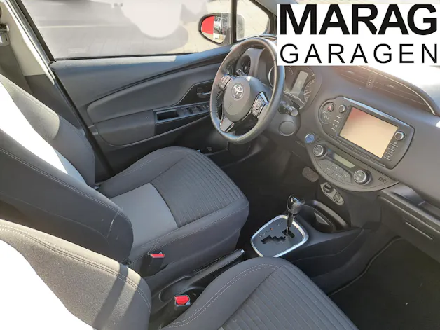 Toyota Yaris 1.5 VVT-i HSD Trend