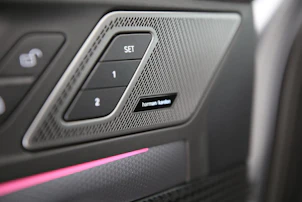 Fahrzeugbild BMW X1 M35i