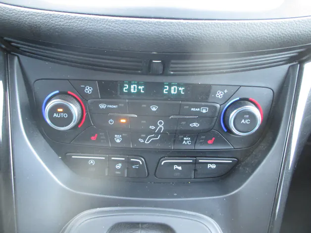 Ford Kuga 2.0 TDCi 180 ST-Line FPS