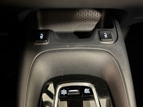 Fahrzeugbild TOYOTA Corolla Touring Sports 1.8 HSD Comfort