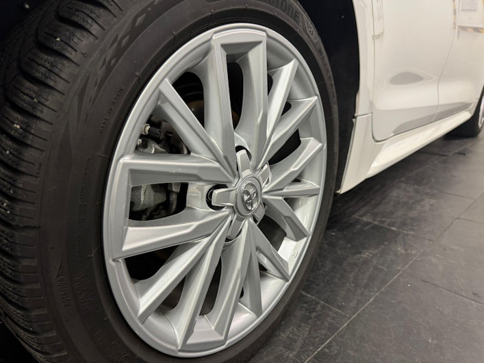 immagine del veicolo TOYOTA COROLLA