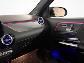 Fahrzeugbild MERCEDES-BENZ GLA 250 e Style