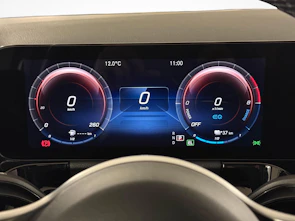 Fahrzeugbild MERCEDES-BENZ GLA 250 e Style