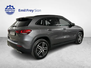 Fahrzeugbild MERCEDES-BENZ GLA 250 e Style