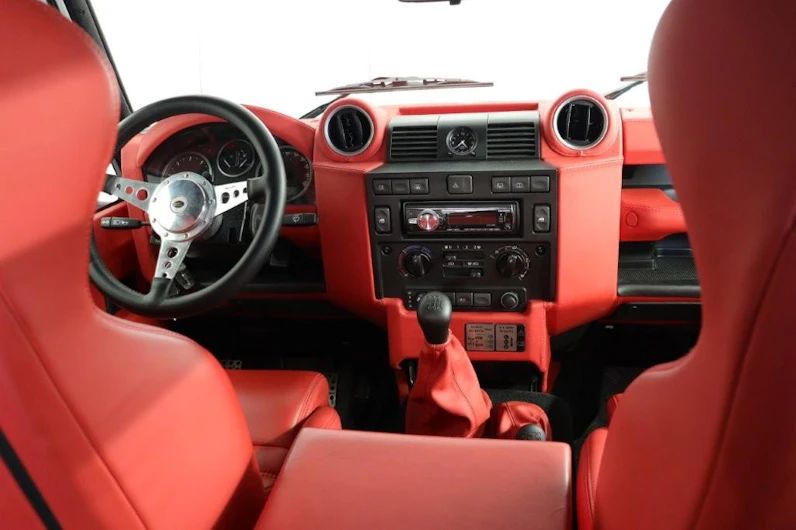 immagine del veicolo LAND ROVER DEFENDER