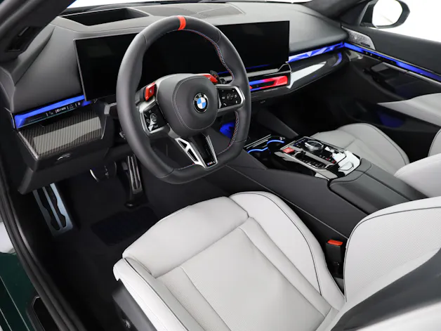 BMW M5 xDrive Touring