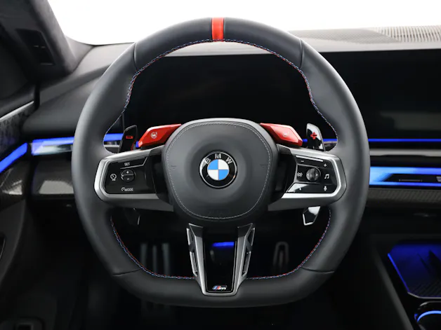 BMW M5 xDrive Touring