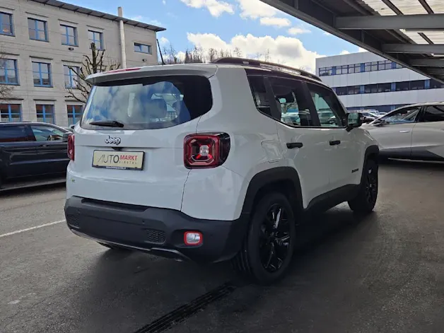 Jeep Renegade 1.5 Turbo Summit