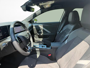 https://vehicle.imgix.net/4199494/bd93ccee-d752-4276-adeb-a1d60423055f.jpg