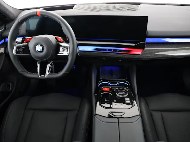 BMW M5 xDrive Touring