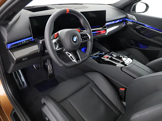 BMW M5 xDrive Touring
