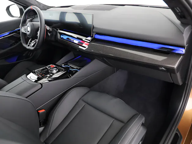 BMW M5 xDrive Touring