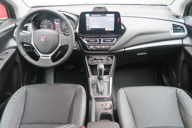 Suzuki S-Cross 1.4 T Sakura Top Hybrid 4x4
