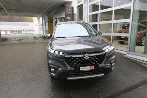 Suzuki S-Cross 1.4 T Sakura Top Hybrid 4x4
