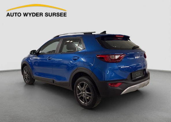 Vehicle image 3 Vehicle image 3