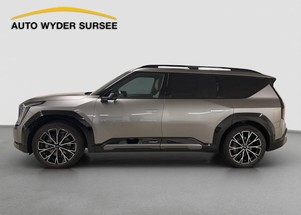 Vehicle image 2 Vehicle image 2