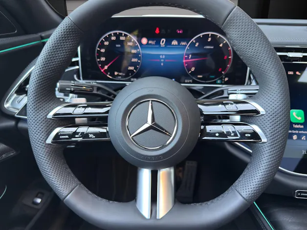 Mercedes-Benz E 220 d 4Matic 9G-Tronic