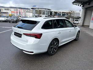 Škoda Octavia Combi 2.0 TSI DSG Dynamic 4x4