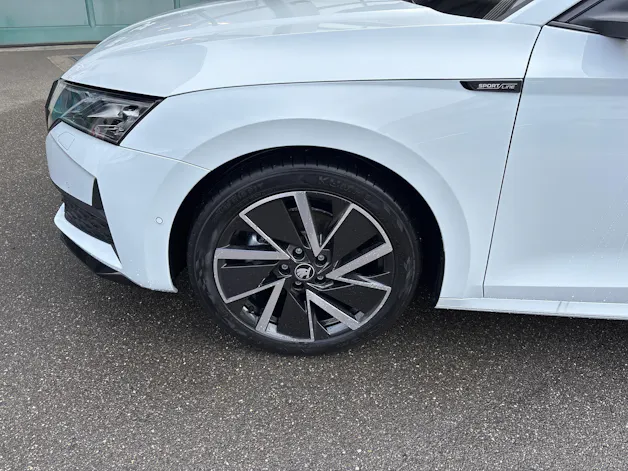 Škoda Octavia Combi 2.0 TSI DSG Dynamic 4x4