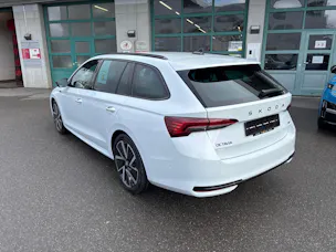 Škoda Octavia Combi 2.0 TSI DSG Dynamic 4x4