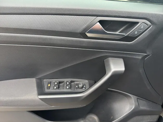 VW T-Roc 1.0 TSI Value