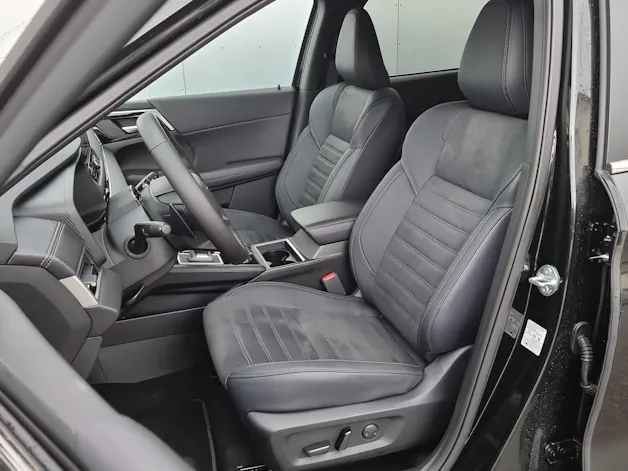 Mitsubishi Outlander 2.4 PHEV Invite 4x4
