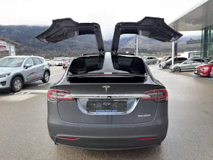 Tesla Model X Ludicrous + Performance