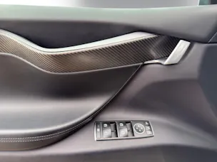 Tesla Model X Ludicrous + Performance