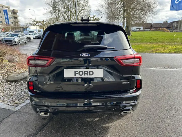 Ford Kuga 2.5 Hybrid ST-Line X 4x4