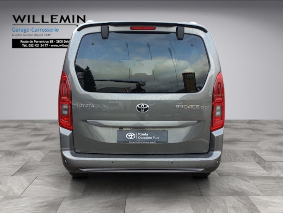 Vehicle image 5 Vehicle image 5