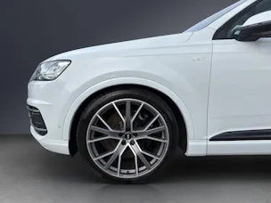 Audi SQ7 4.0 TDI quattro tiptronic