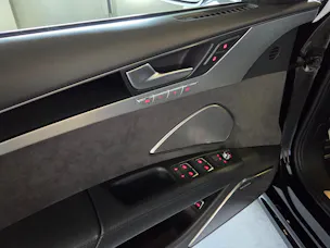 Audi S8 4.0 V8 TFSI quattro T-Tronic