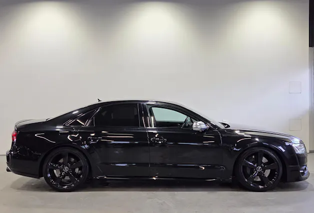 Audi S8 4.0 V8 TFSI quattro T-Tronic