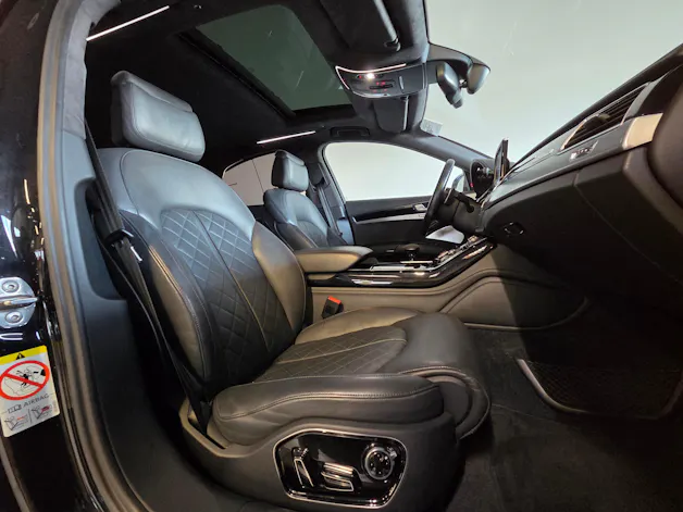 Audi S8 4.0 V8 TFSI quattro T-Tronic